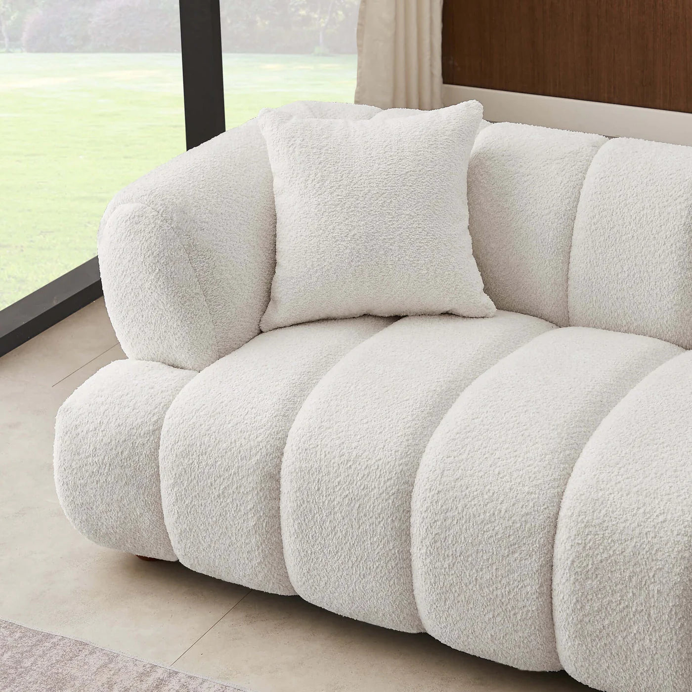 Jasmin Modern 89.7" Sofa