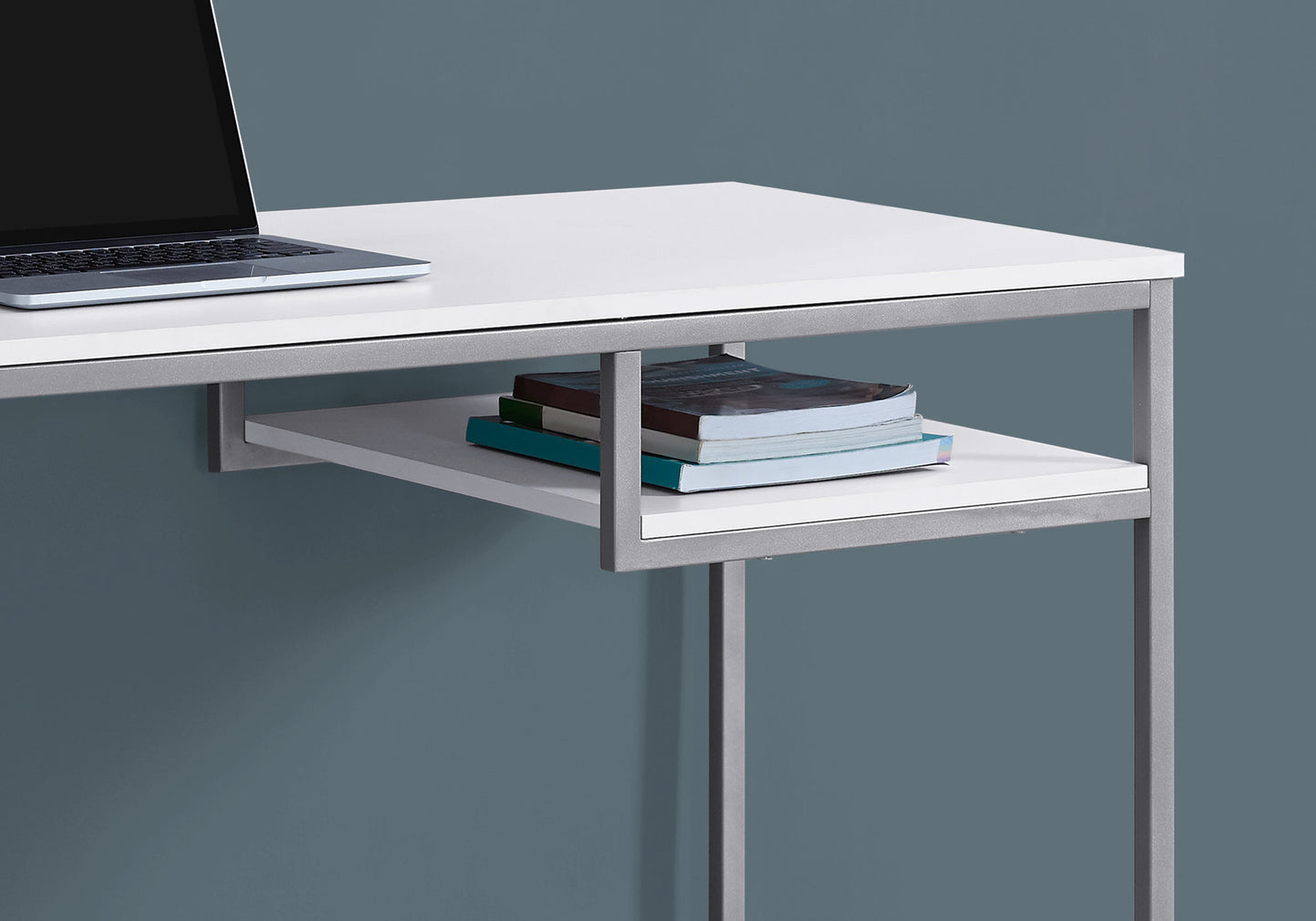 30" Mdf And White Metal Computer Desk