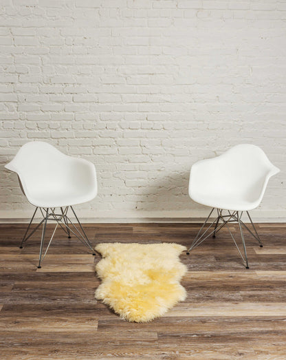 2' X 3' New Zealand Natural Sheepskin Rug