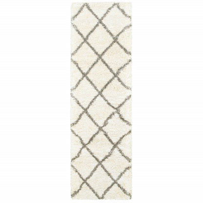 7’ X 10’ Ivory And Gray Geometric Lattice Area Rug