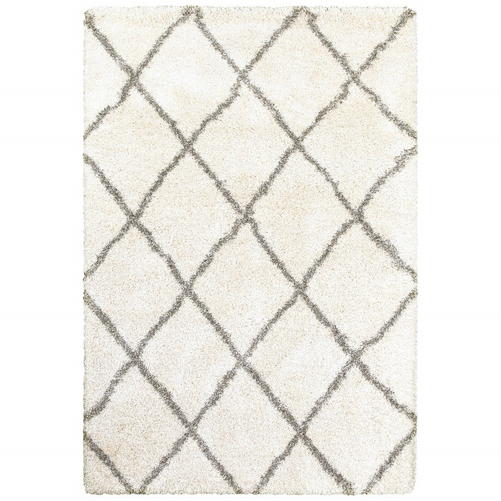 7’ X 10’ Ivory And Gray Geometric Lattice Area Rug